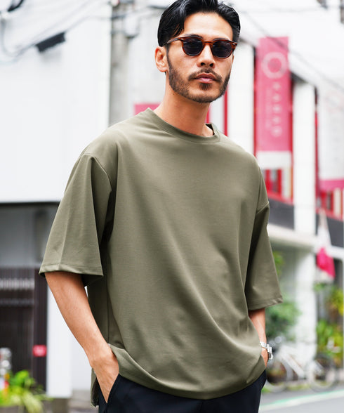 UVカット梨地 裾スリット入りBIGTシャツ