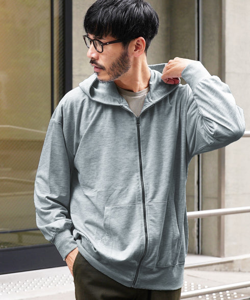 杢グレー MODEL : GO 180cm 66kg Lsize