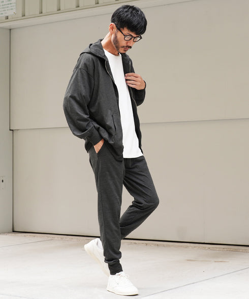 杢チャコールグレー MODEL : GO 180cm 66kg Lsize