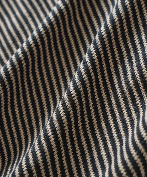 Wジャガード ディープVネック グラフィックパターンニット