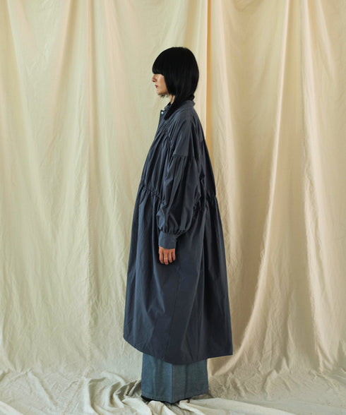 H167 / 着用サイズ: M ネイビー
着用ボトムス:217152