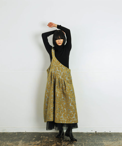 H167 / 着用サイズ: M グリーン