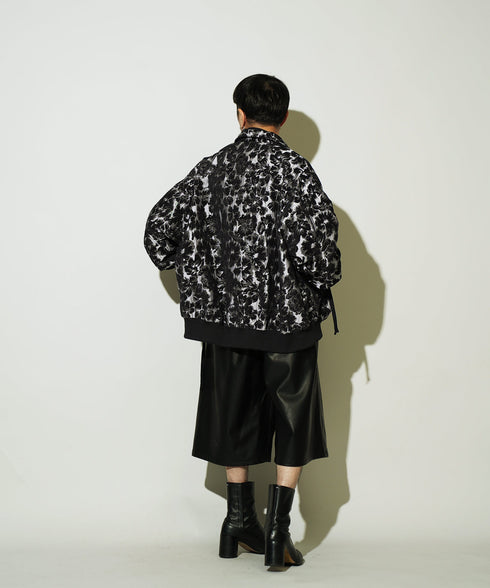 H163 / 着用サイズ: S ブラック