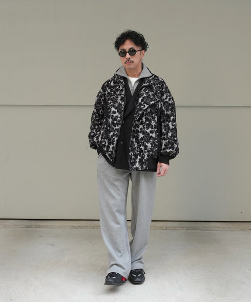 H163 / 着用サイズ:S ブラック 着用ジャケット:218718 着用トップス:218715 着用ボトムス:218715