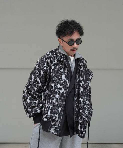 H163 / 着用サイズ:S ブラック 着用ジャケット:218718 着用トップス:218715 着用ボトムス:218715