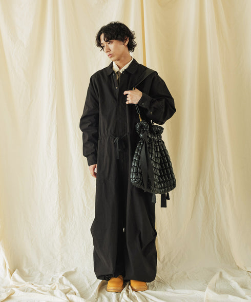 H175 / 着用サイズ: L ブラック
着用バッグ:216864