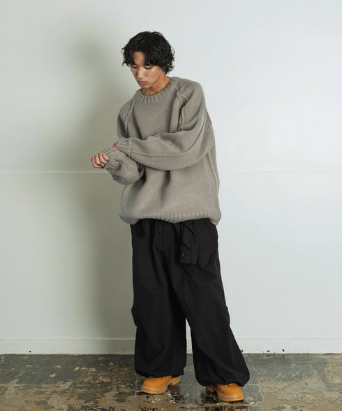 H175 / 着用サイズ: L ブラック
着用ニット:217161