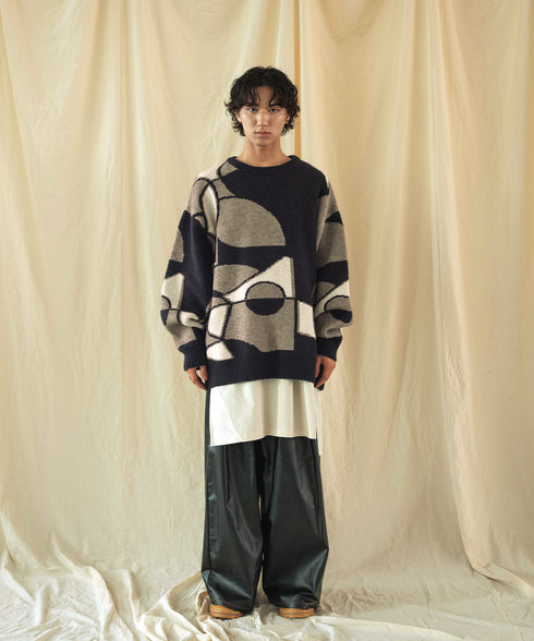 H175 / 着用サイズ: L ブラック 着用インナー:217170 パンツ:217164