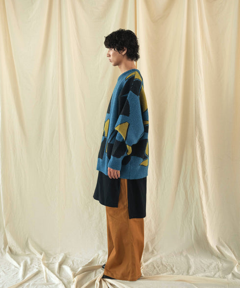 H175 / 着用サイズ: L ブルー 着用インナー:217170 パンツ:217177