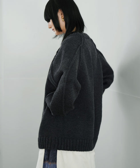 H167 / 着用サイズ:M スミクロ 着用インナー:217170 着用ボトムス:217175