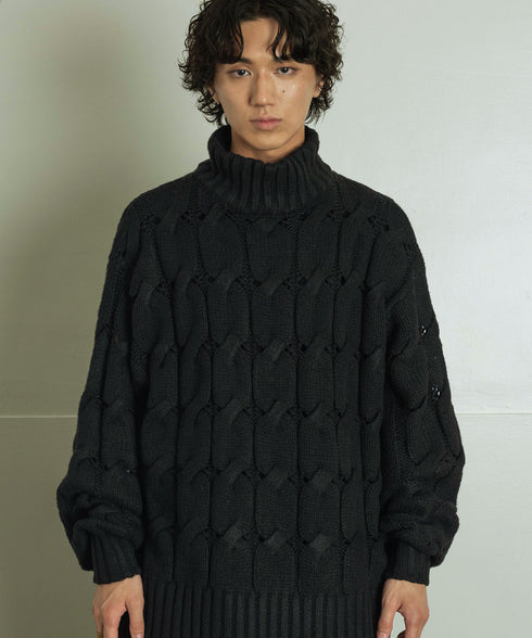 H175 / 着用サイズ: L ブラック 着用インナー:217170 ボトムス:217175