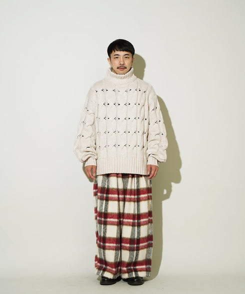 H163 / 着用サイズ:S アイボリー 着用ボトムス:217175