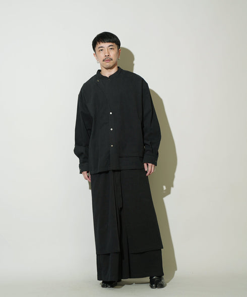 H163 / 着用サイズ: S ブラック
着用トップス:217159