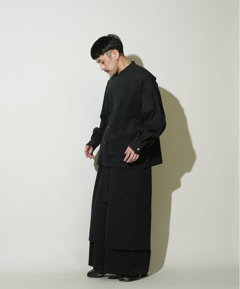 H163 / 着用サイズ: S ブラック
着用トップス:217159