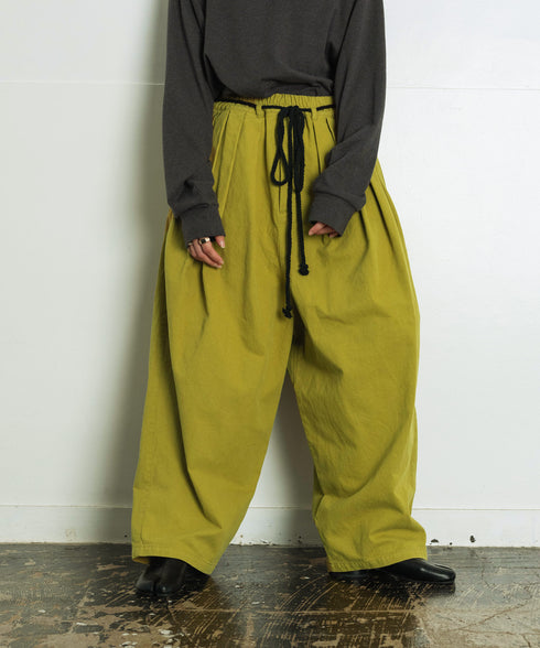 H167 / 着用サイズ: M グリーン