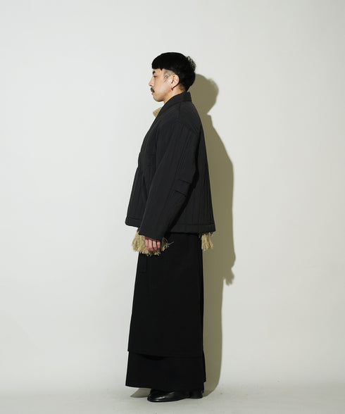 H163 / 着用サイズ: S ブラック トップス:217163 ボトムス:217165