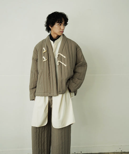 H175 / 着用サイズ: L セージグリーン トップス:21767 ボトムス:217176