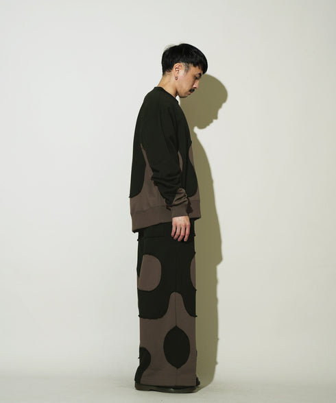 H163 / 着用サイズ: S ブラック
着用ボトムス:217178