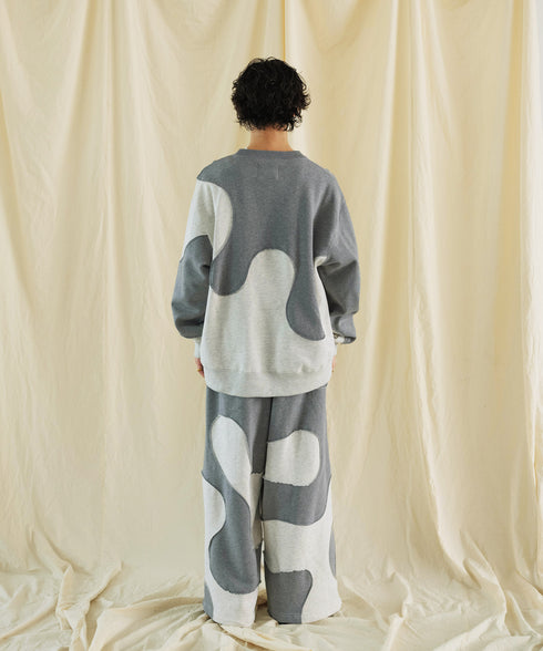 H175 / 着用サイズ: L 杢グレー
着用ボトムス:217178