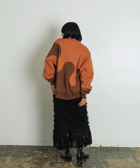 H167 / 着用サイズ: M オレンジ
着用ボトムス:217155