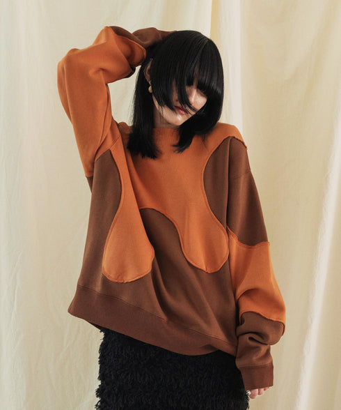 H167 / 着用サイズ: M オレンジ
着用ボトムス:217155