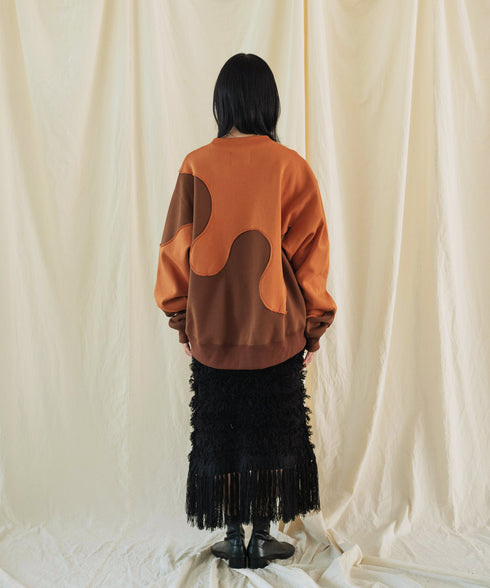 H167 / 着用サイズ: M オレンジ
着用ボトムス:217155