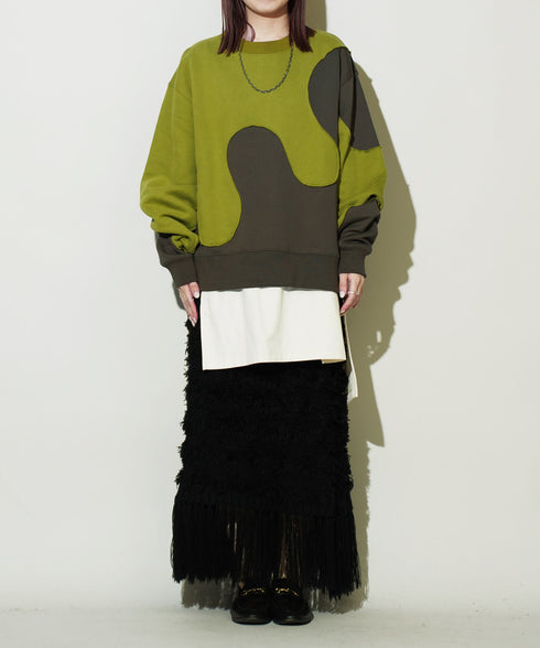 H161 / 着用サイズ: S グリーン
着用インナー:217170 ボトムス:217155