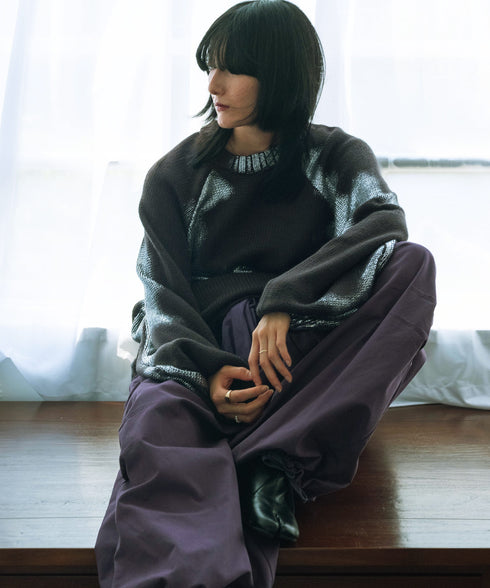 H167 / 着用サイズ: M ブラック ボトムス:217160