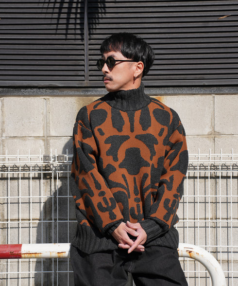 H163 / 着用サイズ: M ブラック ボトムス:218711