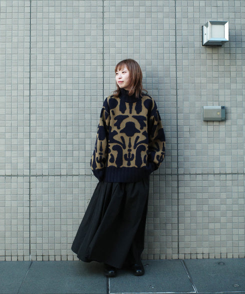 H161 / 着用サイズ: S ネイビー