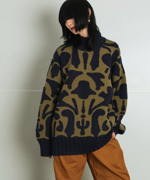 H167 / 着用サイズ: M ネイビー ボトムス:217177