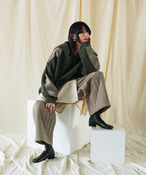 H167 / 着用サイズ: M カーキ
着用インナー:217170 ボトムス:217176