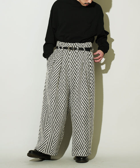 H163 / 着用サイズ: S ブラック系その他