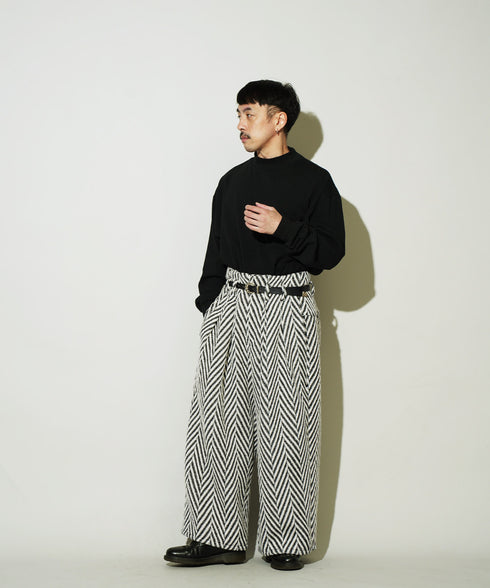 H163 / 着用サイズ: S ブラック系その他