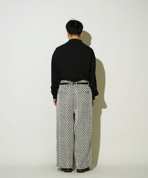 H163 / 着用サイズ: S ブラック系その他