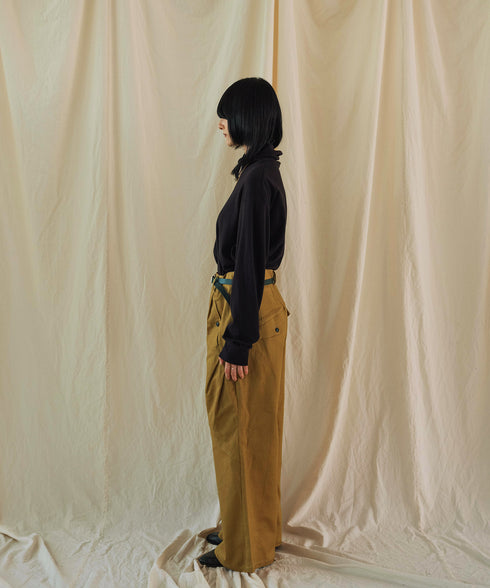 H167 / 着用サイズ: M マスタード