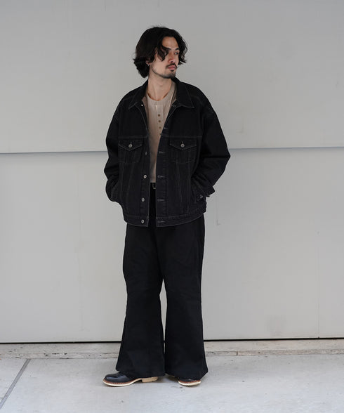 H175 / 着用サイズ:L ブラック 着用アウター:218710