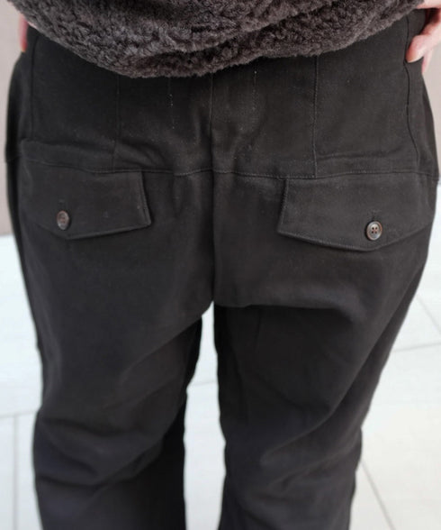 H163 / 着用サイズ:S ブラック 着用アウター:218727 着用トップス:218715