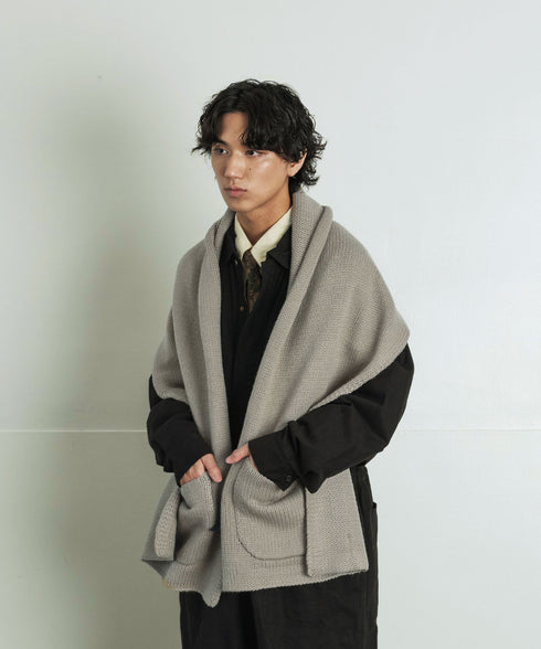 H175 / 着用サイズ: FREE グレー
ジャンプスーツ:217160