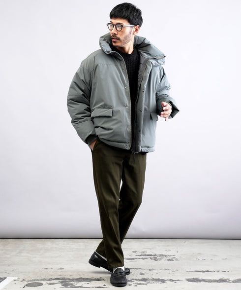 チャコールグレー MODEL : GO 180cm 66kg Lsize