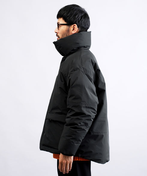 ブラック MODEL : GO 180cm 66kg Lsize