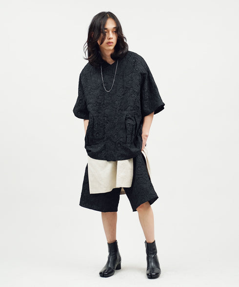 H182 / 着用サイズ: L ブラック
インナー:216630