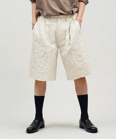 H182 / 着用サイズ: L オフホワイト