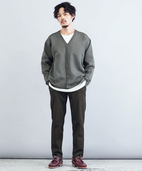 チャコールグレー MODEL : PEKEPON 175cm 60kg Lsize