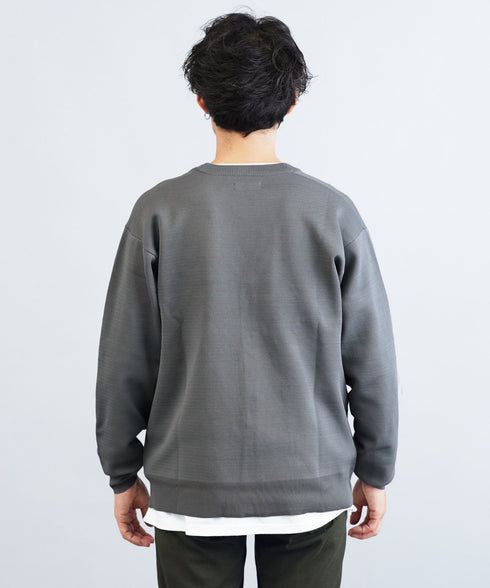 チャコールグレー MODEL : PEKEPON 175cm 60kg Lsize