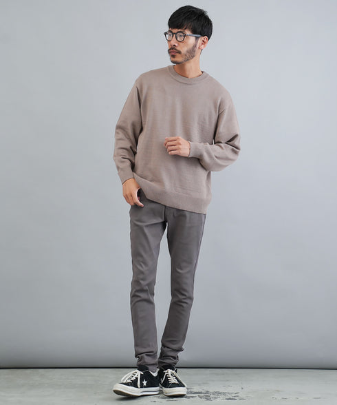 チャコールグレー MODEL : GO 180cm 66kg Lsize