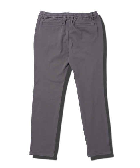 チャコールグレー