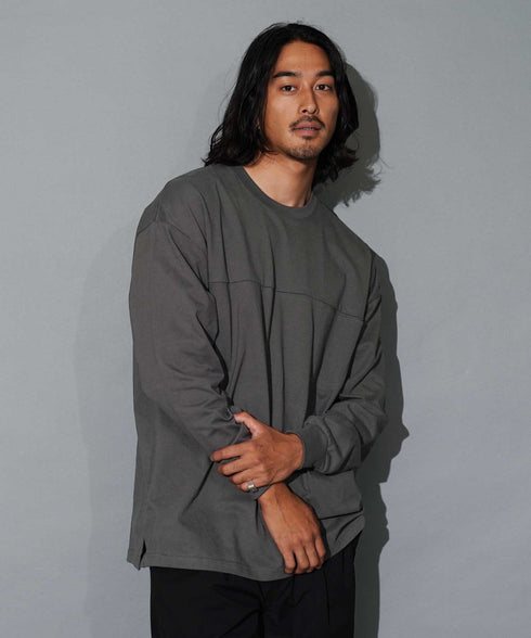 チャコールグレー MODEL : KAI 181cm 68kg Lsize
