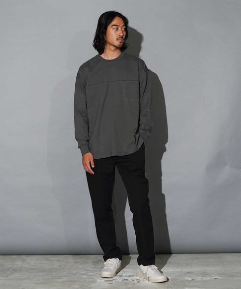 チャコールグレー MODEL : KAI 181cm 68kg Lsize