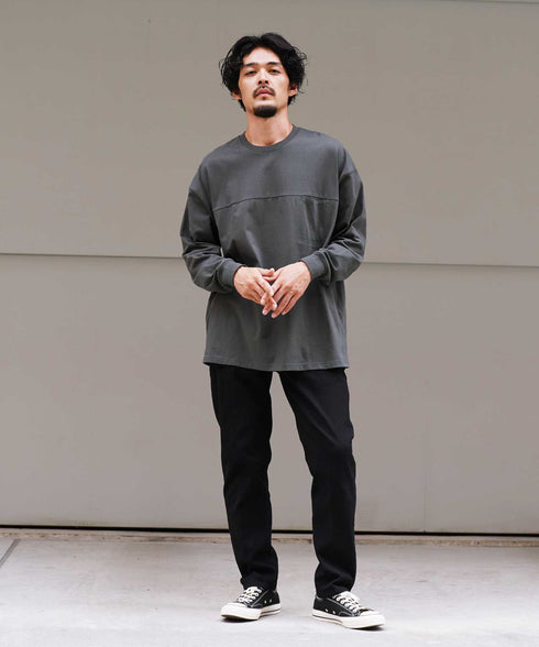 チャコールグレー MODEL : PEKEPON 175cm 60kg Lsize